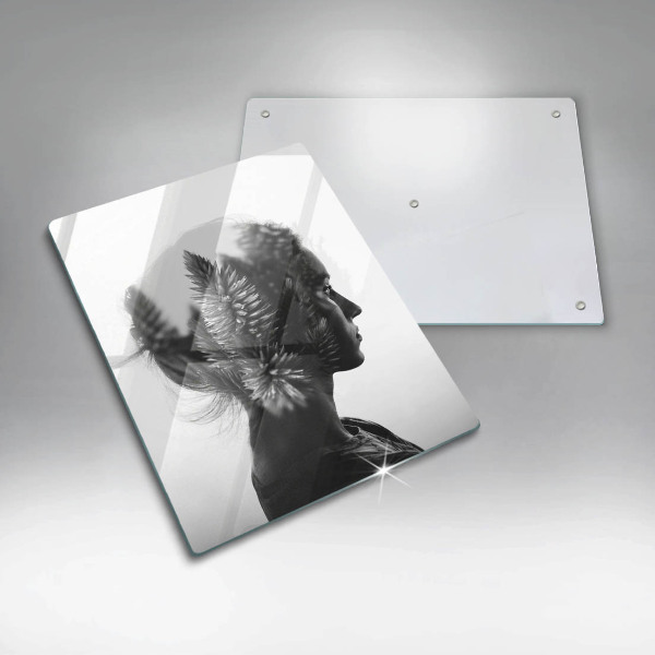 Kuchynská doska veľká zo skla Žena a les