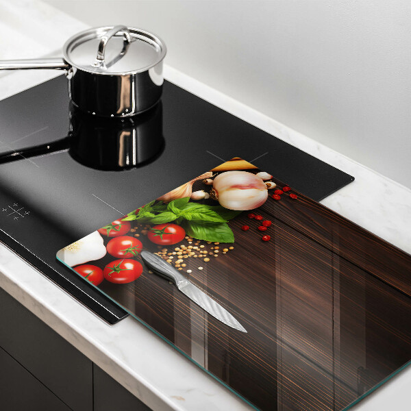 Sklenená doska na krájanie Zelenina na stole