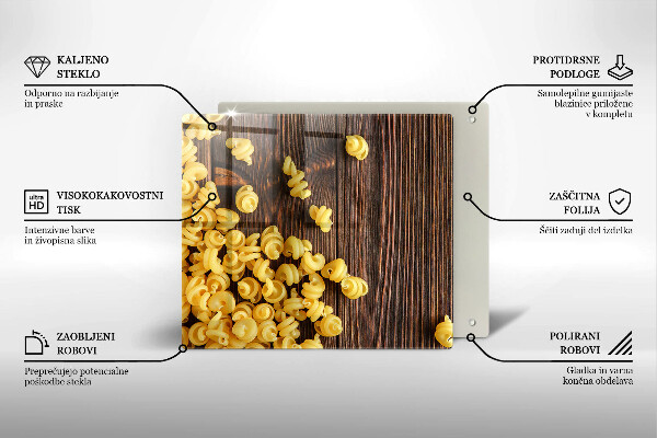 Sklenená doska na krájanie Cestoviny na stole