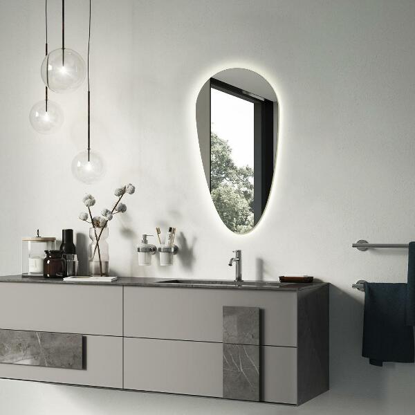 Zrkadlo s led v tvare kvapky 50x100 cm