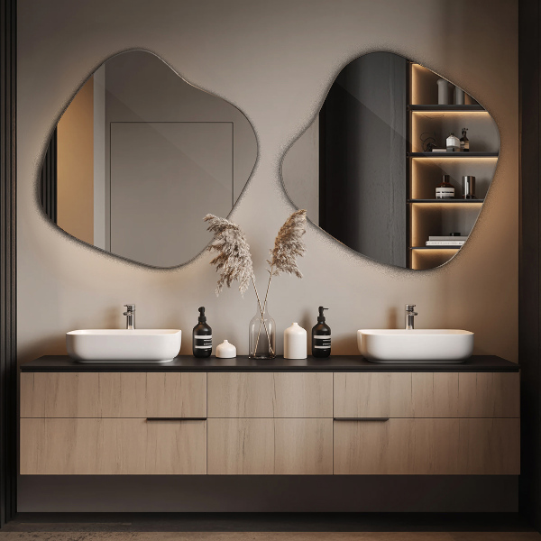 Asymetrické zrkadlo škvrna originál 58x59 cm