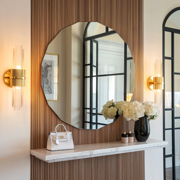 Polygonálne zrkadlo s jedinečným dizajnom 60x60 cm