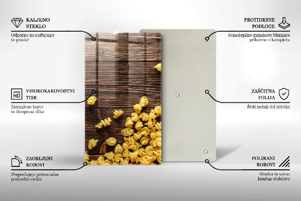 Kryt na sporák Cestoviny na stole