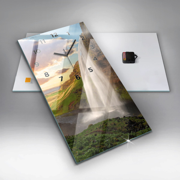 Vertikálne hodiny Vodopád na Islande