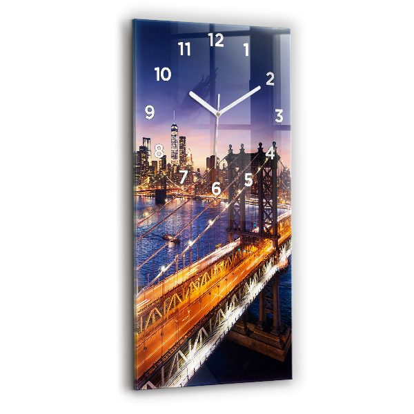 Vertikálne hodiny New York a západ slnka