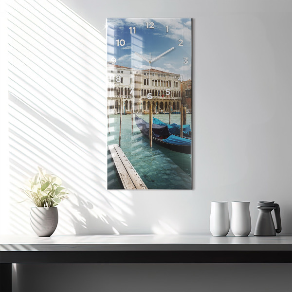 Vertikálne hodiny Gondoly Benátky Taliansko