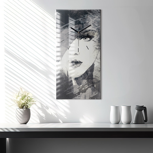 Vertikálne hodiny Žena – akvarely