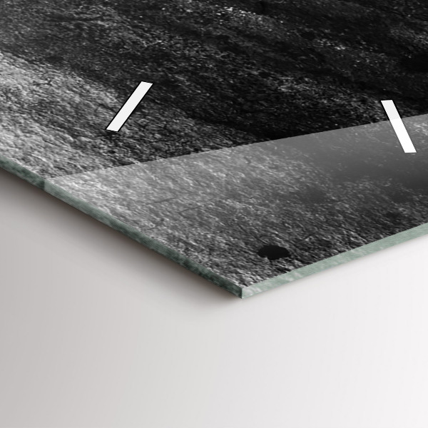 Vertikálne hodiny Žena v klobúku