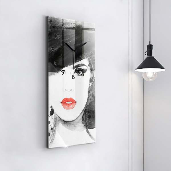 Vertikálne hodiny Žena v klobúku