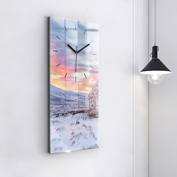 Vertikálne hodiny Chata v horskom prostredí