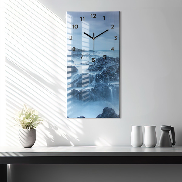 Vertikálne hodiny Maják