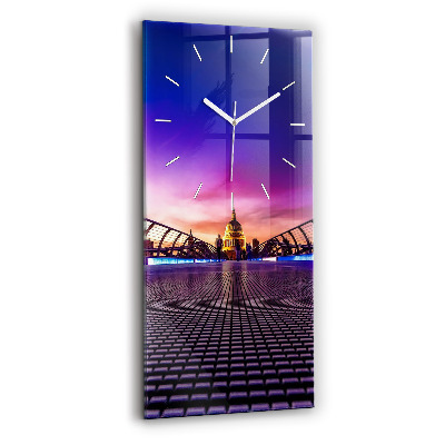 Vertikálne hodiny Katedrála sv. Paul