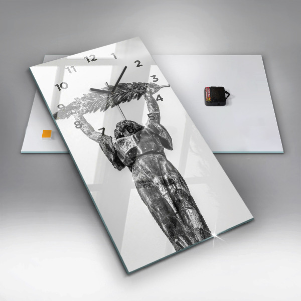 Vertikálne hodiny Socha slobody v Budapešti