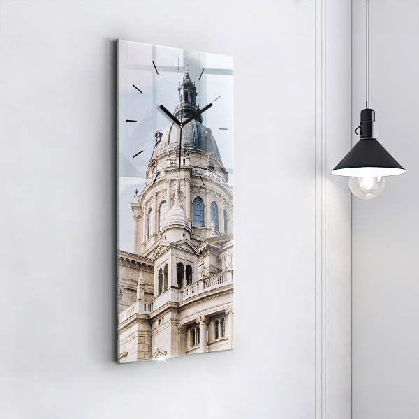 Vertikálne hodiny Bazilika sv Štefan