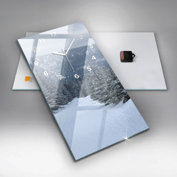 Vertikálne hodiny České Krkonoše v zime
