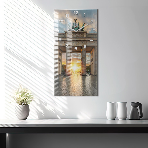 Vertikálne hodiny Brandenburská brána v Berlíne