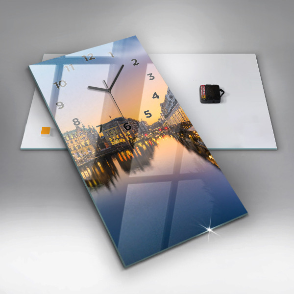 Vertikálne hodiny Hamburgská radnica