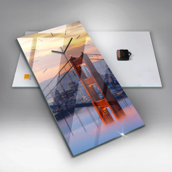 Vertikálne hodiny Most v San Franciscu