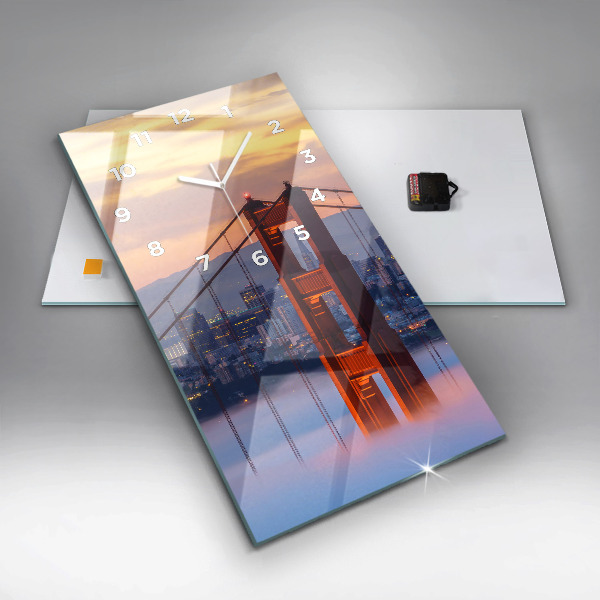 Vertikálne hodiny Most v San Franciscu