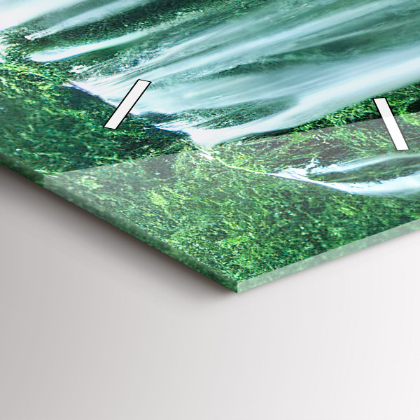 Vertikálne hodiny Vodopád medzi machom