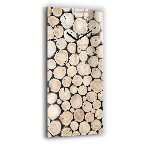 Vertikálne hodiny Odrežte pne stromov