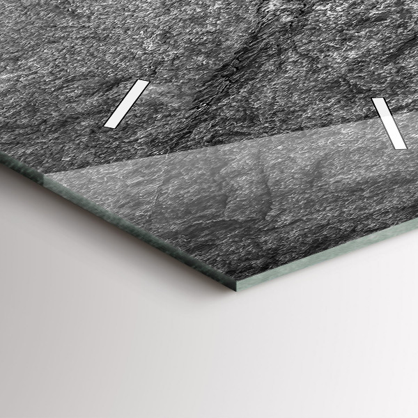 Vertikálne hodiny Sopečná hornina