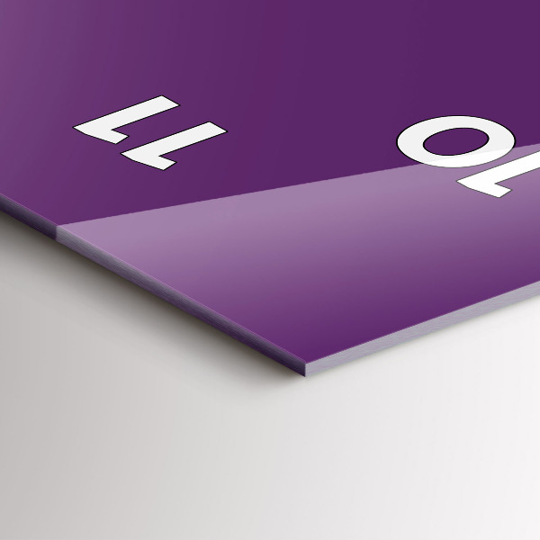 Vertikálne hodiny Fialová