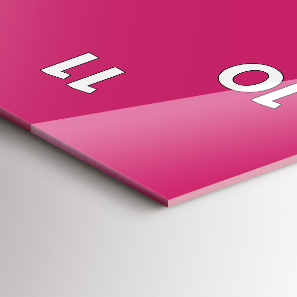 Vertikálne hodiny Výrazná ružová farba