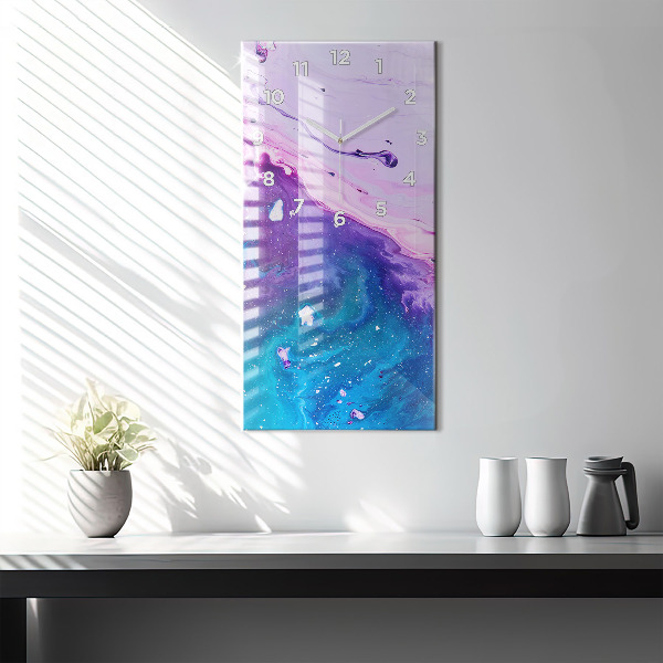 Vertikálne hodiny farebné pozadie