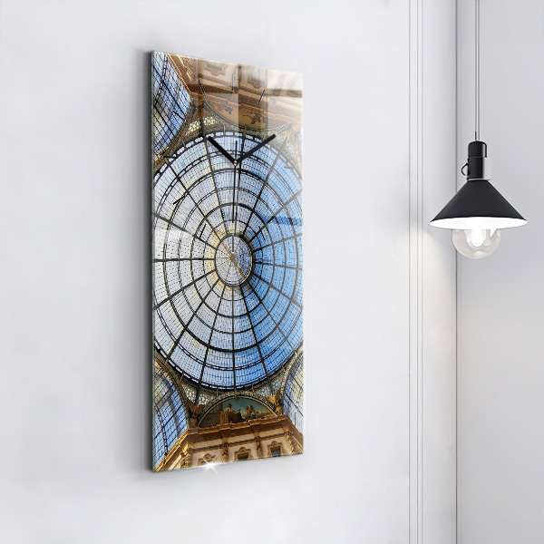 Vertikálne hodiny Nákupné centrum v Miláne