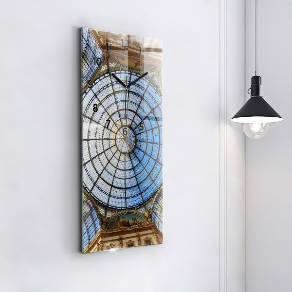 Vertikálne hodiny Nákupné centrum v Miláne