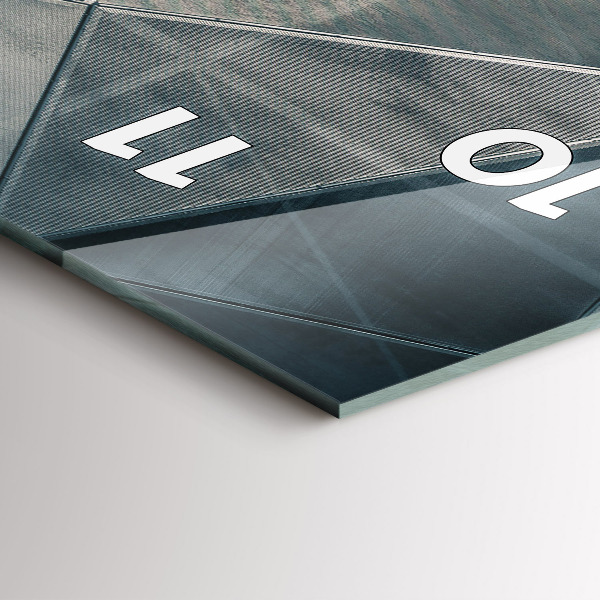 Vertikálne hodiny Kovové abstraktné trojuholníky