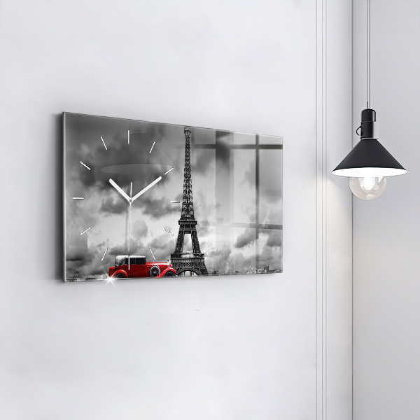 Horizontálne hodiny Effelova veža v Paríži