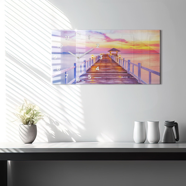 Horizontálne hodiny Most v prístave večer