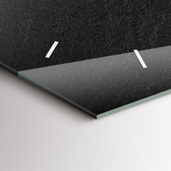 Horizontálne hodiny Temný kameň