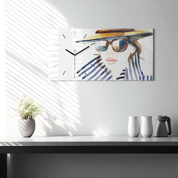 Horizontálne hodiny Posledné dni dovolenkovej módy