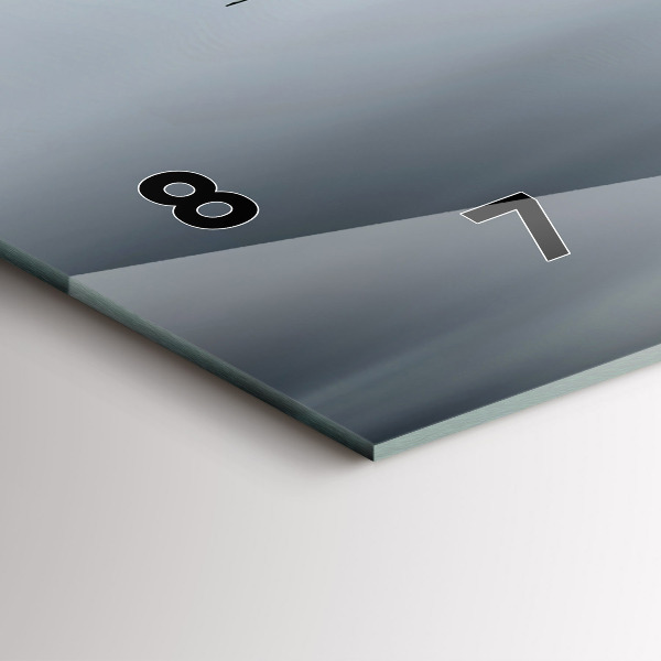 Horizontálne hodiny Vojenské lietadlo za letu