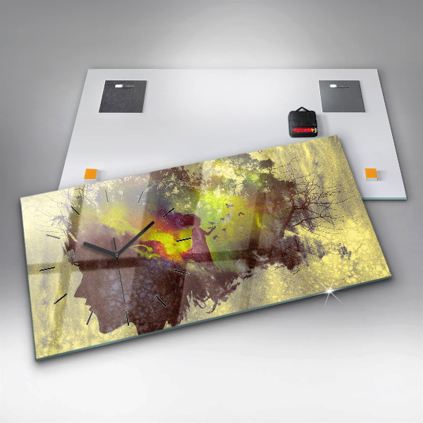 Horizontálne hodiny Žena v lese