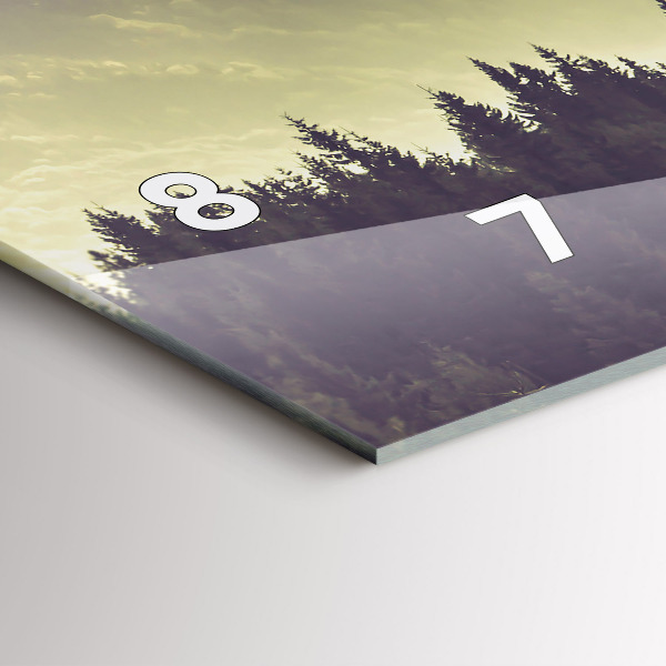 Horizontálne hodiny Hmlisté horské svahy