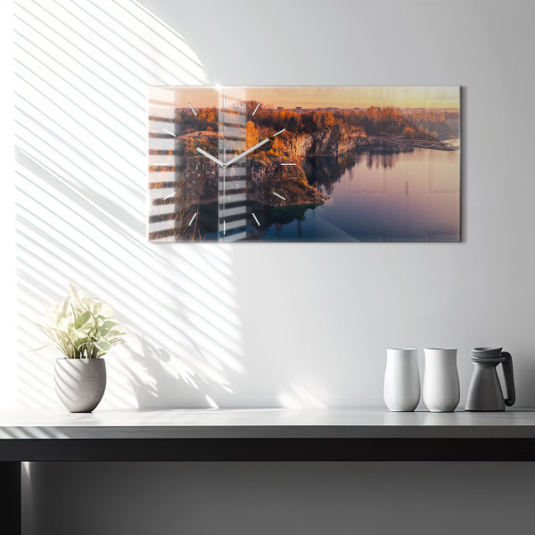 Horizontálne hodiny Krakov, jazero Zakrzówek, jeseň