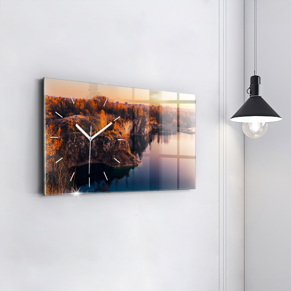 Horizontálne hodiny Krakov, jazero Zakrzówek, jeseň
