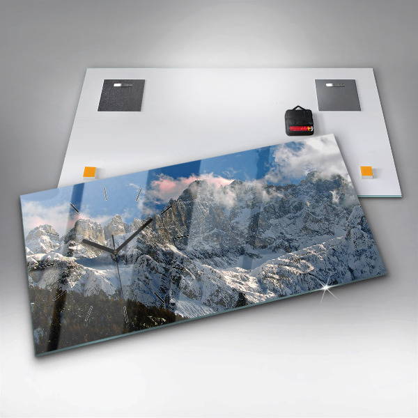 Horizontálne hodiny Hory pod modrou oblohou