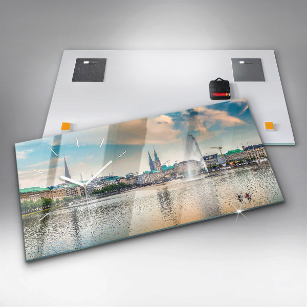 Horizontálne hodiny Binnenalster v Hamburgu