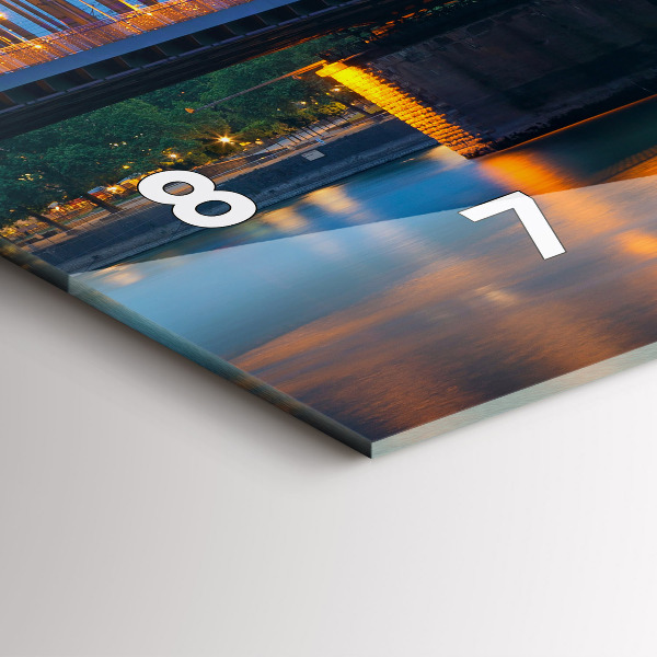 Horizontálne hodiny Pohľad na radnicu