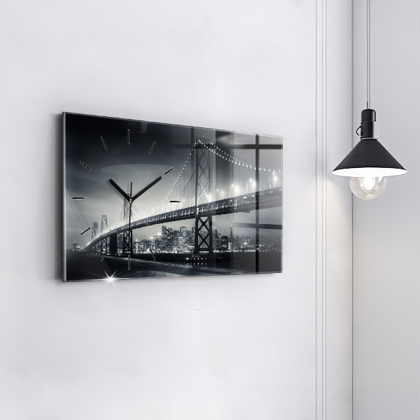 Horizontálne hodiny Most v nočnom San Franciscu