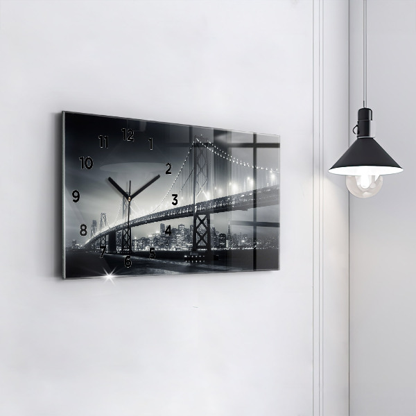 Horizontálne hodiny Most v nočnom San Franciscu