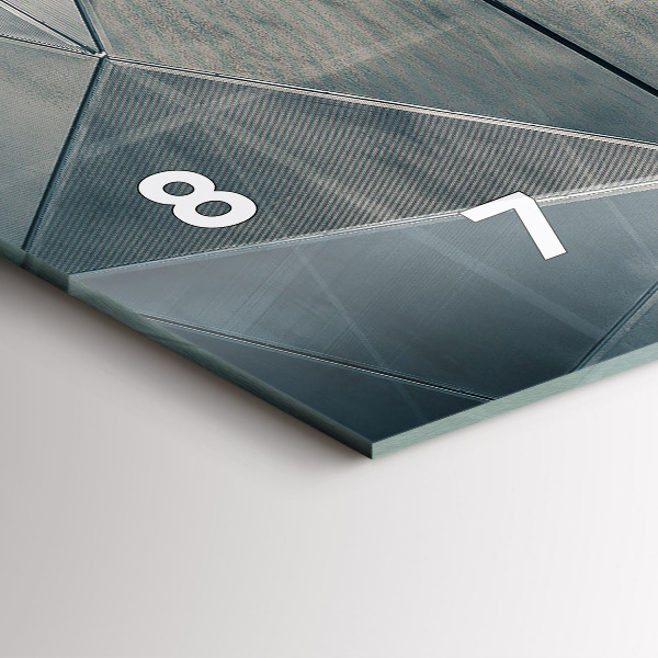 Horizontálne hodiny Kovové abstraktné trojuholníky