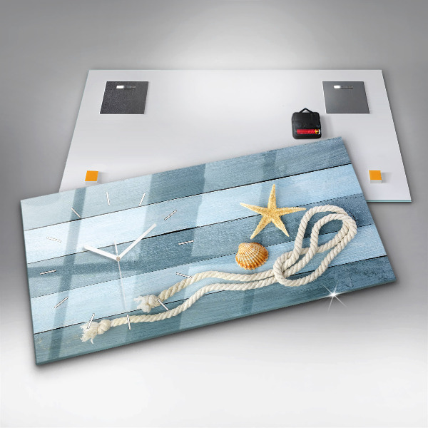 Horizontálne hodiny Pruhované dosky a motýlik