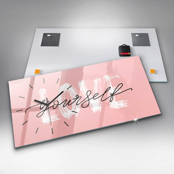 Horizontálne hodiny Nápis Milujte sa