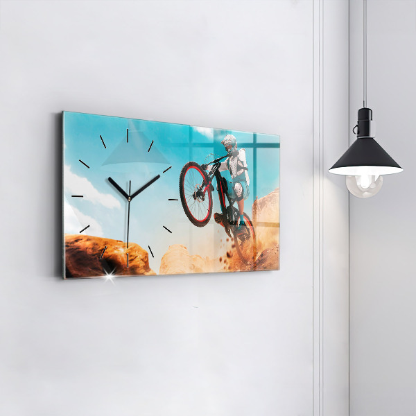 Horizontálne hodiny Kaskadér a adrenalín